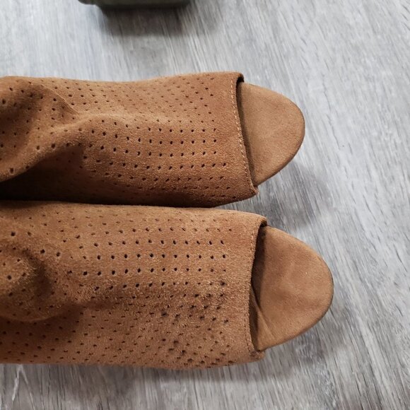 Jessica Simpson Kymber Perforated Suede Bootie 6.5 - Picture 7 of 11